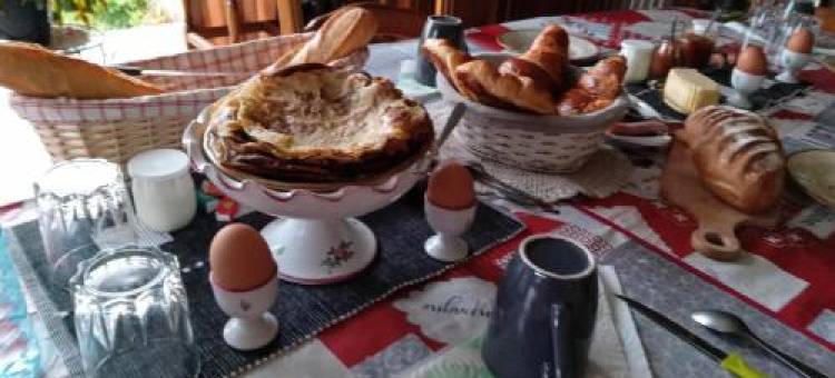 Les Trois Chambres de Lyly situées a Brou图片