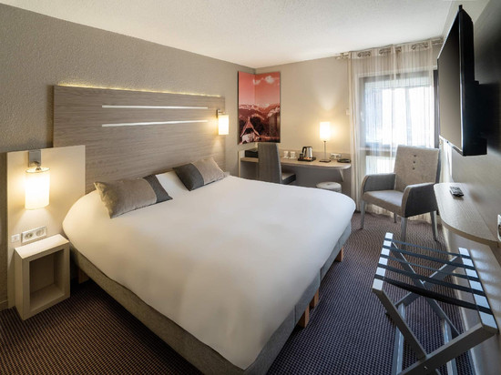 瓦龙中心贝斯特韦斯特酒店