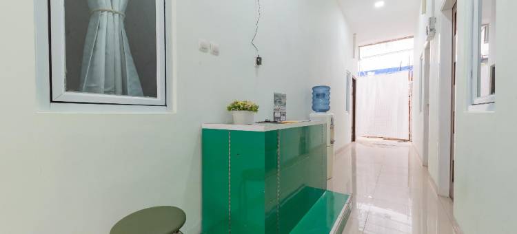 厄本维尤霍特尔纳卡夏布朗朗(Urbanview Hotel Nakasya Burangrang)图片
