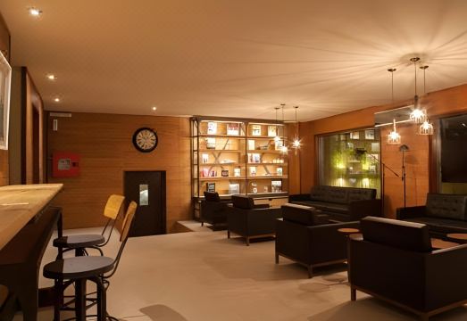 2122 Hotel Art Design Hotel Overview