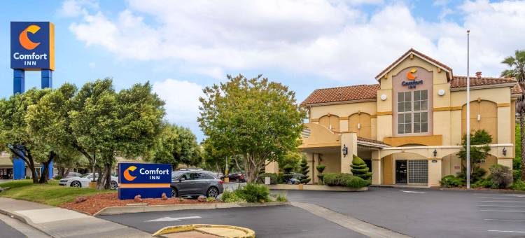 费尔菲尔德纳帕谷区舒适酒店(Comfort Inn Fairfield Napa Valley Area)图片