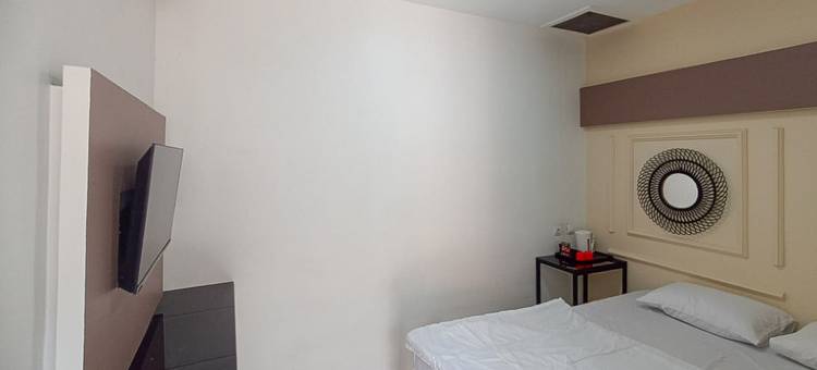 JM Tuparev Mitra RedDoorz图片