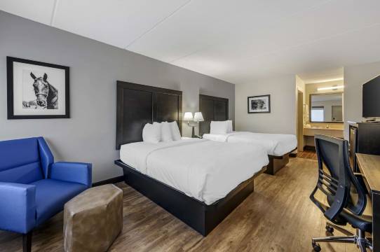 庆典贝斯特韦斯特套房酒店(Best Western Shelbyville Inn and Suites Celebration Inn)