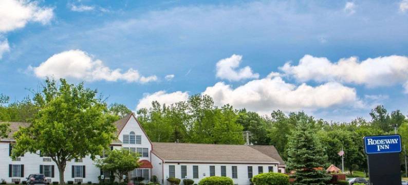 翠湖罗德威旅馆(Rodeway Inn)图片