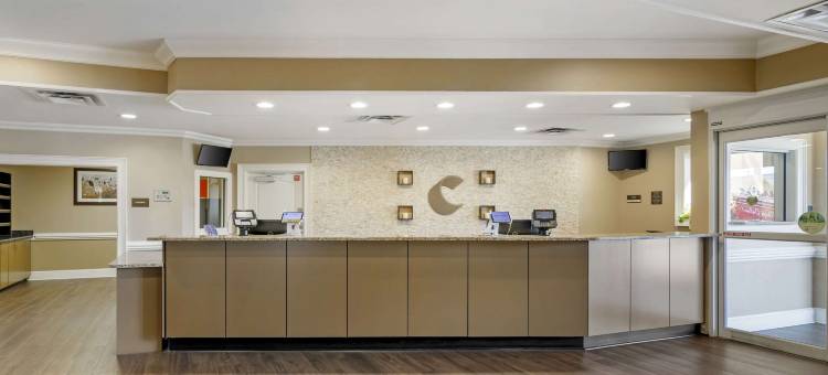 舒适套房酒店(Comfort Inn & Suites)图片