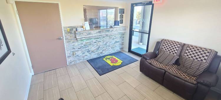 麦克格海速8酒店(Super 8 by Wyndham McGehee)图片