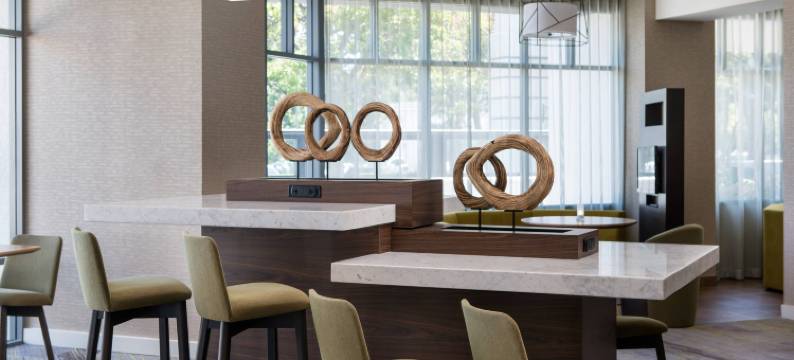 伯克利里士满万怡酒店(Courtyard Richmond Berkeley)图片