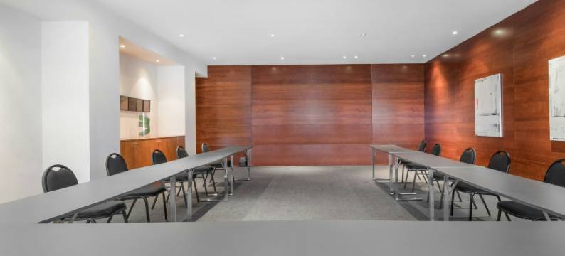 AC酒店- 阿尔卡拉德埃纳雷斯(AC Hotel Alcala de Henares)图片