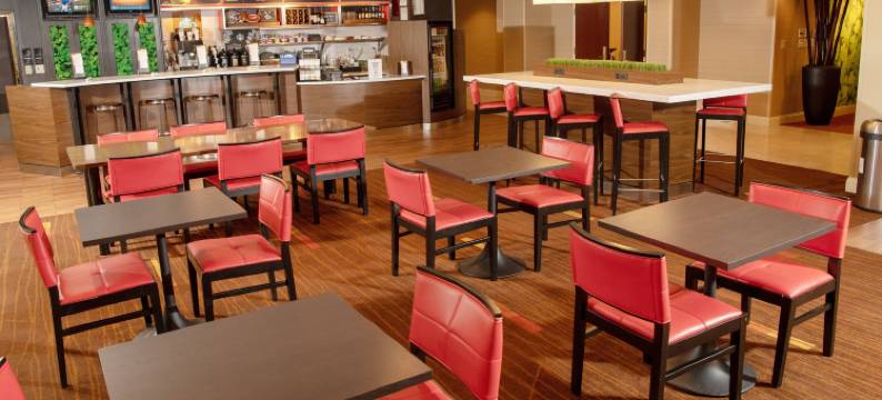 伊利大使会议中心万豪万怡酒店(Courtyard Erie Ambassador Conference Center)图片