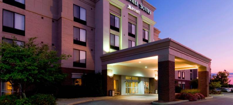 印第安纳波利斯卡梅尔万豪SpringHill酒店(SpringHill Suites Indianapolis Carmel)图片