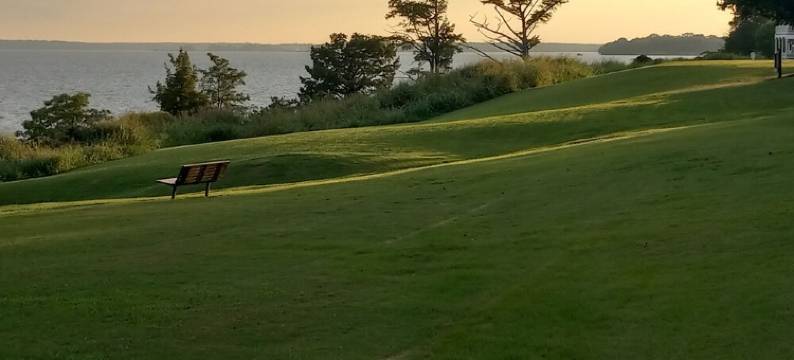 Walk to beach by Busch Gardens, lovely room图片