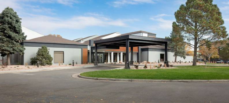 丹佛中央公园万豪万怡酒店(Courtyard Denver Central Park)图片