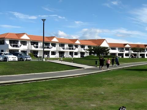 纳皮尔海滨港景住宿酒店(Harbour View Motel on Ahuriri Beach in Napier NZ with Sea View Suites)