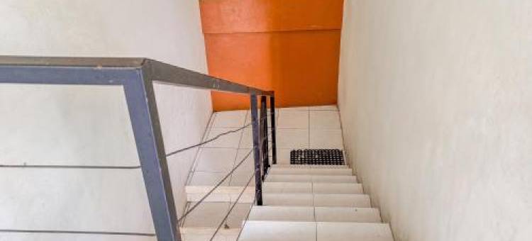 OYO 酒店娜乌拉租屋(Hotel O Kost Naura)图片