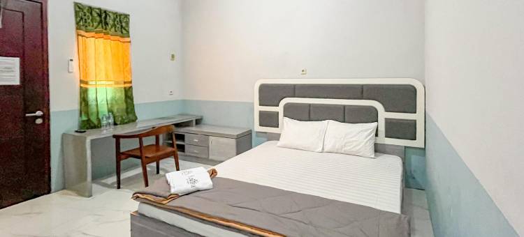 Kusuma Guest House Jombang RedPartner near Station Jombang图片