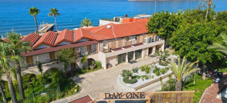 第一天海滩度假村及水疗中心 - 限成人(Day One Beach Resort & Spa - Adult Only)图片