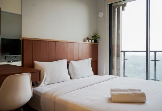 Cozy Studio Sky House Apartment Near Aeon & Ice BSD Hotel Overview