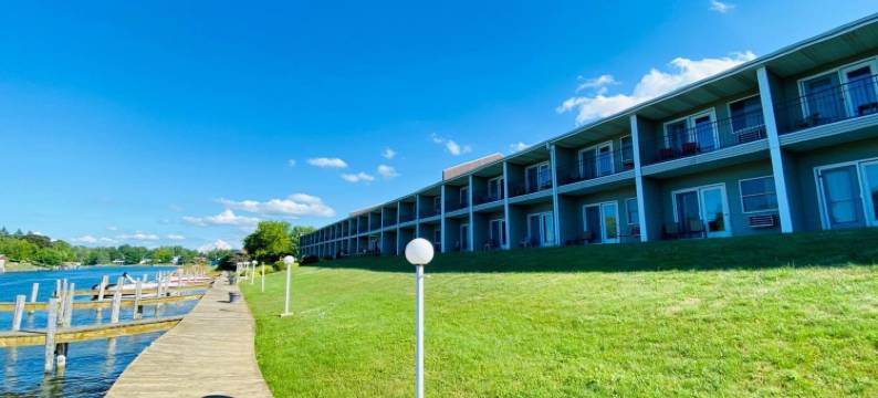 弗利特伍德汽车旅馆(Fleetwood Inn Suites)图片