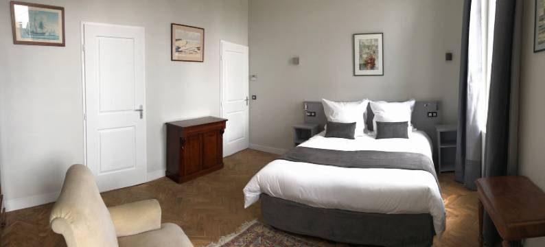 贝洛伊城堡别墅酒店(La Villa du Château Belloy)图片