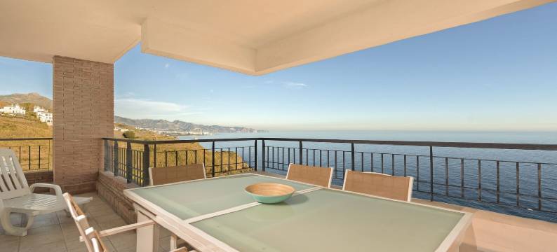 奥丽内尔哈假日出租公寓(Olée Nerja Holiday Rentals by Fuerte Group)图片