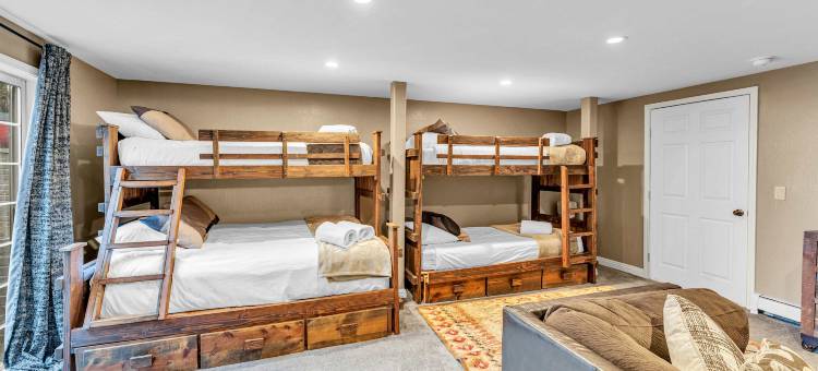 Hot Tub and Game Room - Stunning Tahoe Escape图片
