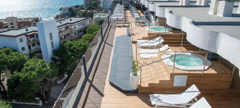 萨鲁日落酒店 - 皮埃尔度假(Hotel Salou Sunset by Pierre & Vacances)图片