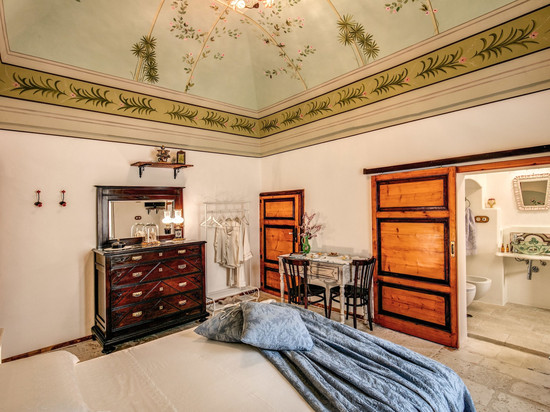 帕拉佐斯图尼斯-魅力之家