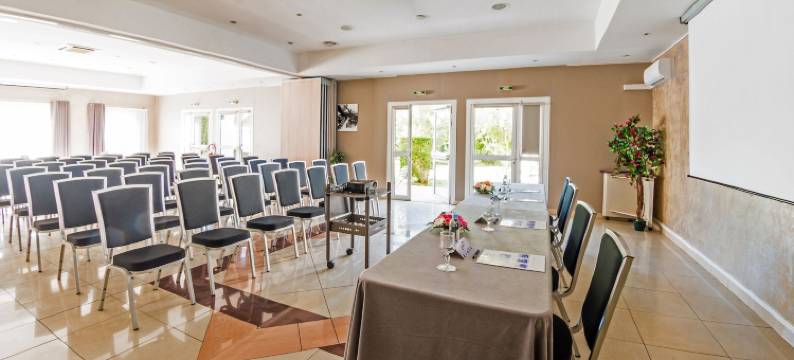 阿里亚纳酒店(Hôtel Ariane)图片