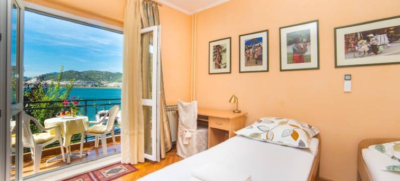 里赫莉亚屋酒店(House Ljilja)图片