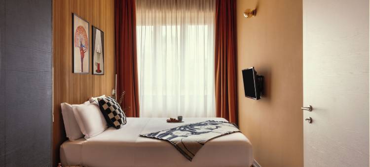 鲍勃W提奇内塞(Bob W Ticinese)图片