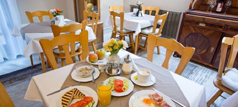 赫利俄斯公寓(Helios Hotel Apartments)图片