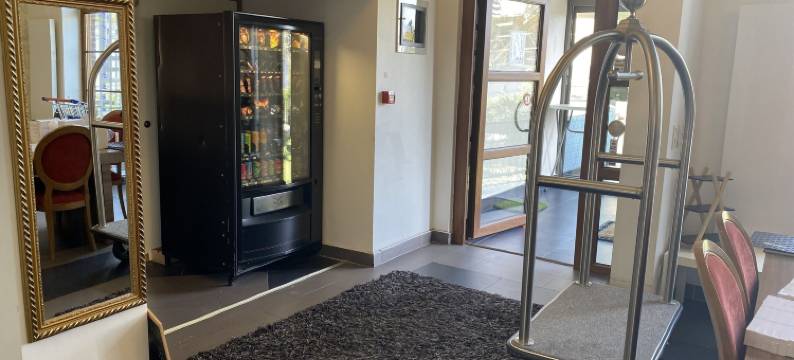 布鲁塞尔机场飞翔旅馆(Fly Inn Brussels Airport)图片