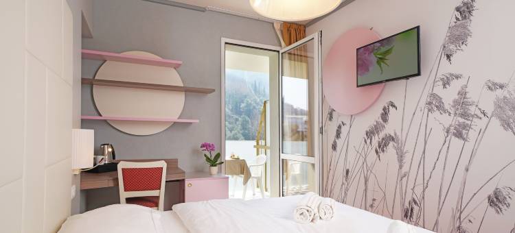 拉佩拉自行车酒店(Hotel la Perla - Bike Hotel)图片