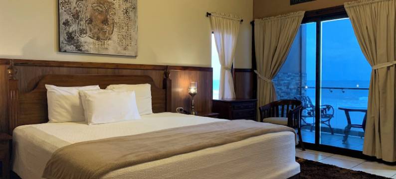 艾斯特罗海洋酒店(Hotel Estero y Mar)图片