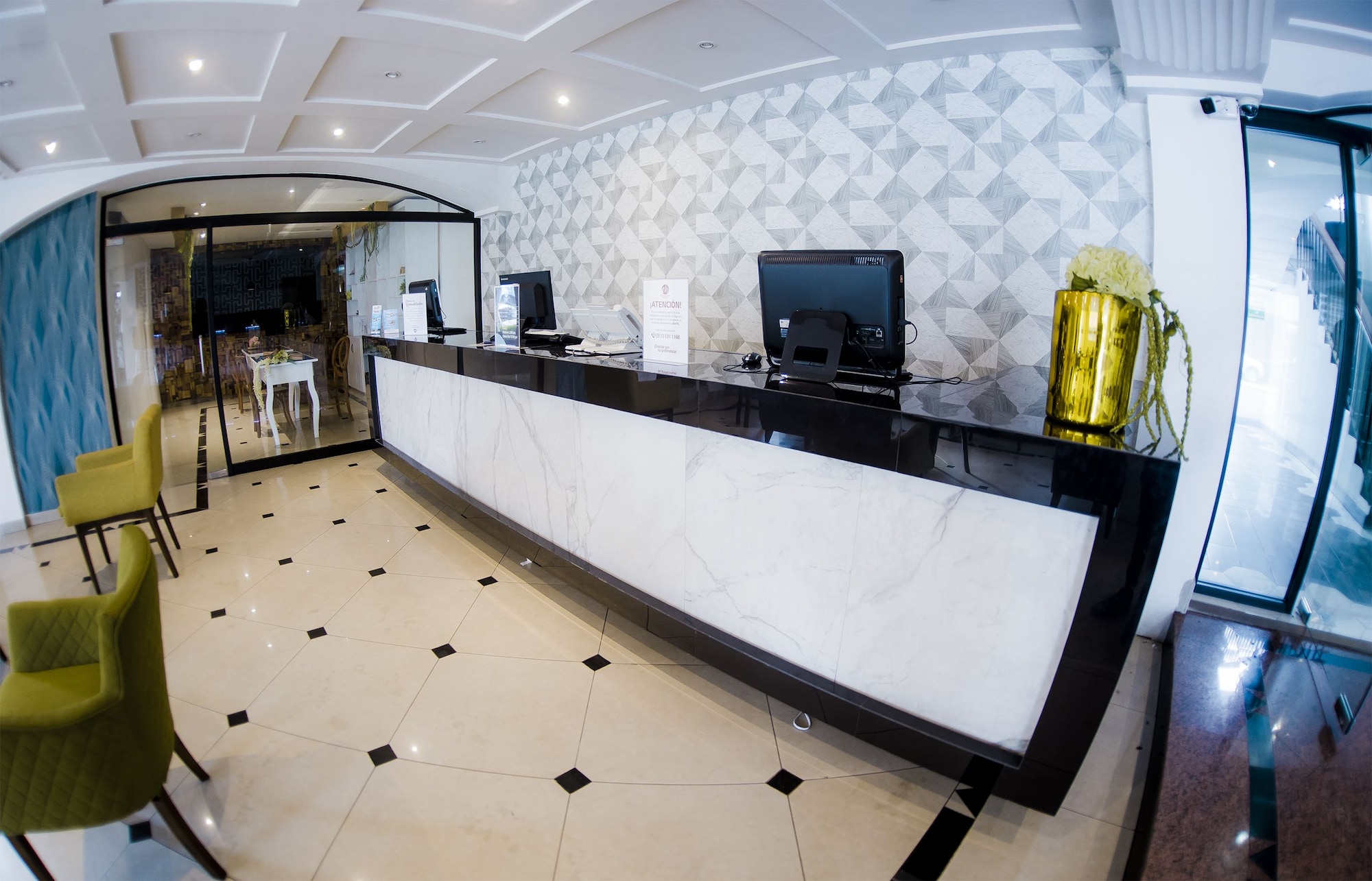 EH Ejecutivo UrbanOver view