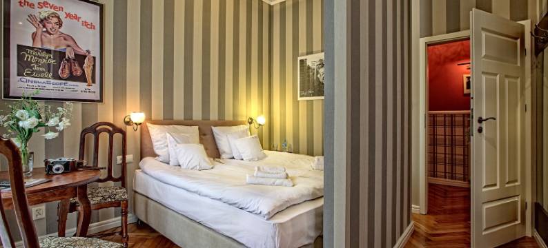 斯塔雷基诺剧院法义公寓式酒店(Stare Kino Cinema Residence)图片