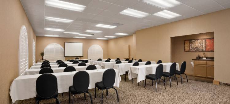 圣迭戈戴斯酒店-近海洋世界(Days Inn by Wyndham San Diego Hotel Circle)图片