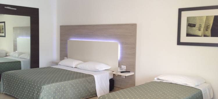 安布罗休拉科尔特酒店(Hotel Ambrosio la Corte)图片