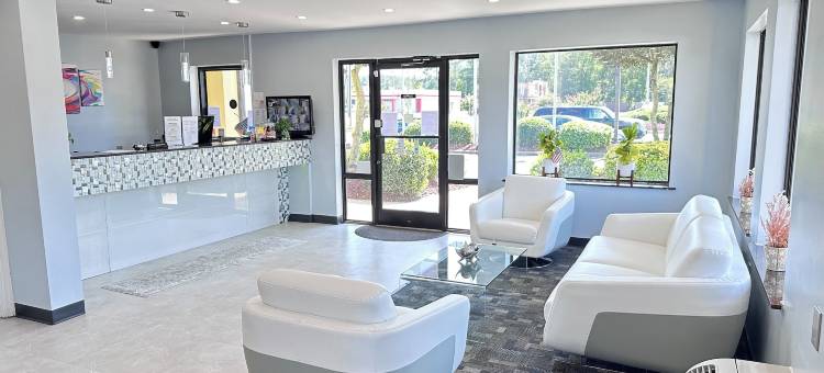 费耶特维尔华丽酒店(Deluxe Inn - Fayetteville I-95)图片