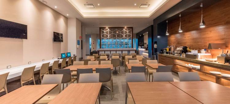 圣路易斯波托西州麦客达温德姆酒店(Microtel Inn & Suites by Wyndham San Luis Potosi)图片