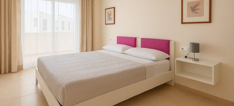 奥托索尔公寓酒店(Sechi Aparthotel Marbella - Self Service, with Parking)图片