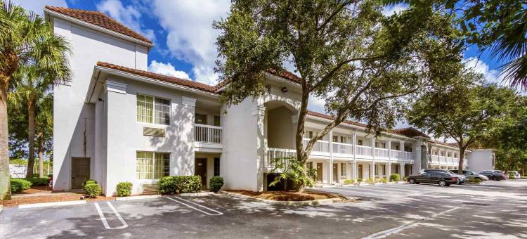 科勒尔斯普林斯福特拉得乐6号酒店(Studio 6 Coral Springs, FL - Fort  Lauderdale)图片