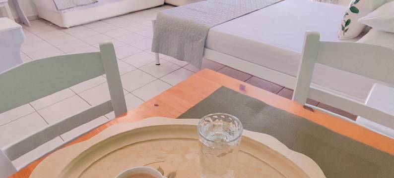 门塔开间(Menta Studios)图片