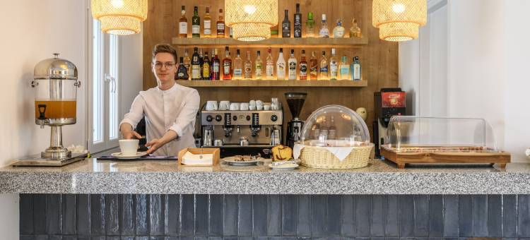 米科尼亚旅馆(Mykonaki Hotel)图片