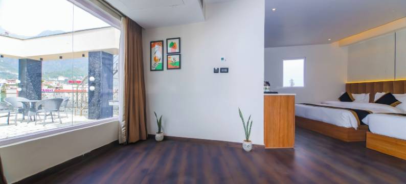 One Earth Shraddhaa Katra图片