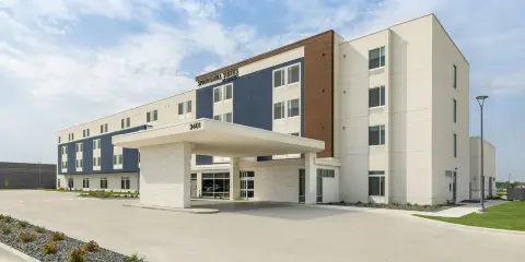 法戈SpringHill Suites酒店