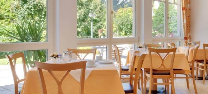 酒店伯格弗里德舒恩布里克酒店(Hotel Bergfried & Schönblick)图片
