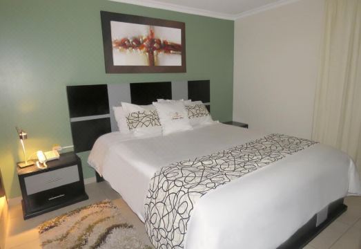 Hotel Tababela Land Hotel Overview