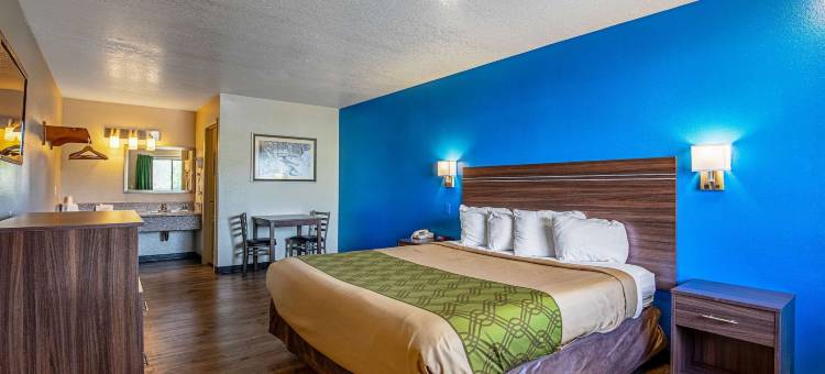 圣乔治北罗德威旅馆 - 近先锋公园(Rodeway Inn St George North - Near Pioneer Park)图片