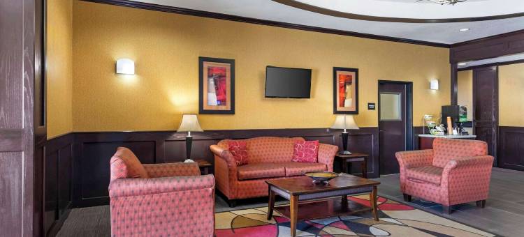 凯艺套房酒店(Quality Inn and Suites Groesbeck)图片